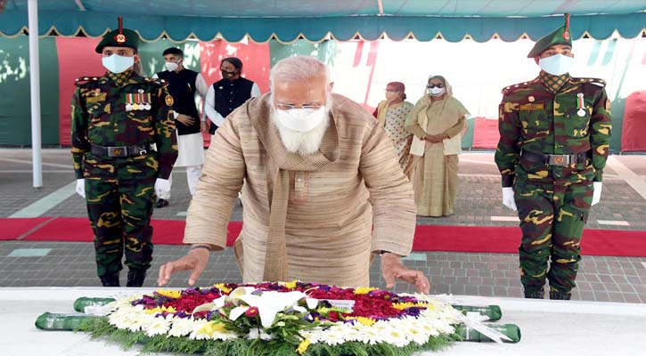 ভারতের প্রধানমন্ত্রী নরেন্দ্র মোদি গোপালগঞ্জের টুঙ্গিপাড়ায় জাতির পিতা বঙ্গবন্ধু শেখ মুজিবুর রহমানের সমাধিসৌধে পুস্পস্তবক অর্পণ করে শ্রধ্যা নিবেদন করেন। প্রধানমন্ত্রী শেখ হাসিনা ও তাঁর ছোট বােন শেখ রেহানা এ সময় উপিস্থত ছিলেন